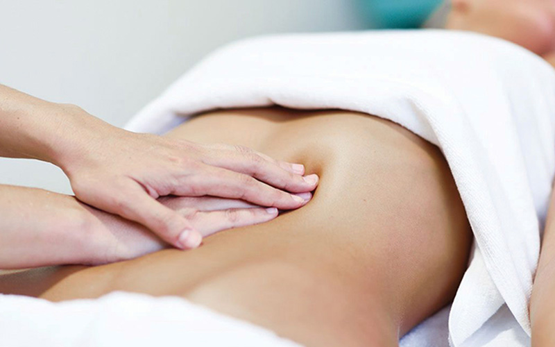 formation massage du ventre en mode pro