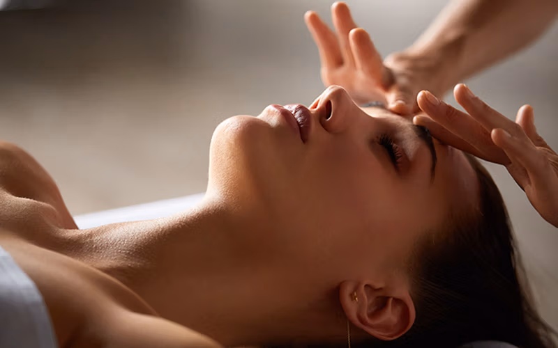 formation massage du visage en mode pro