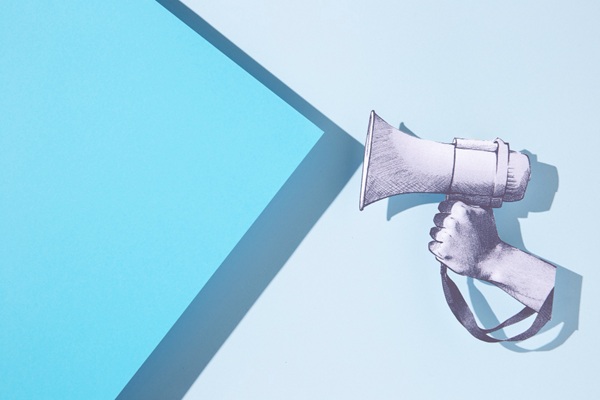 Faut-il faire de la publicité pour trouver des clients ? En mode pro formations