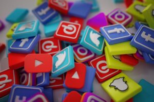 Lire la suite à propos de l’article Peut-on développer son activité sans réseaux sociaux ?