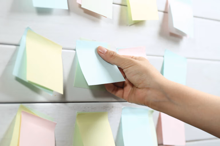Être indépendant : comment organiser son travail et son activité ? En mode pro formations